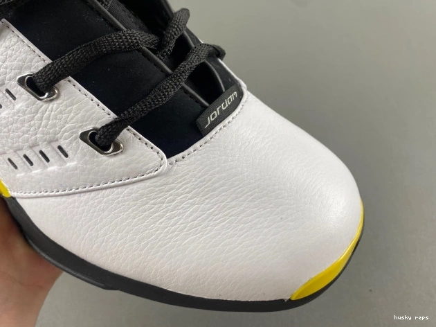 Cheap Husky 17 Lightning FJ0395-100 Jordan Low Air 0823